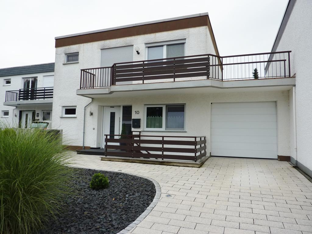 Business + Life Apartment Ferienwohnung Ransbach-Baumbach ภายนอก รูปภาพ